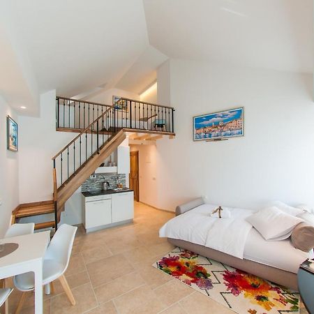 Bazzar Apartments 特罗吉尔 外观 照片